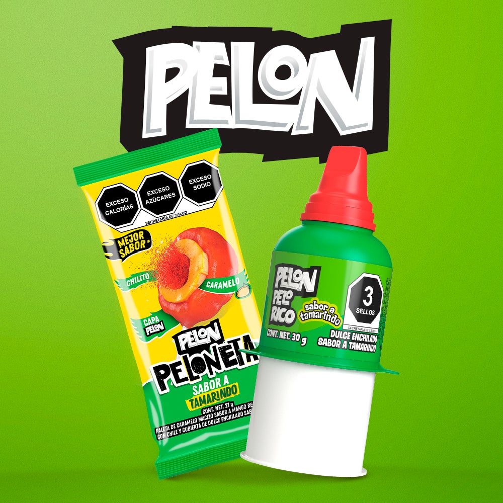 Marca de PELON detrás de una PELON PELONeta de Tamarindo junto con un PELON PELO RICO tradicional.