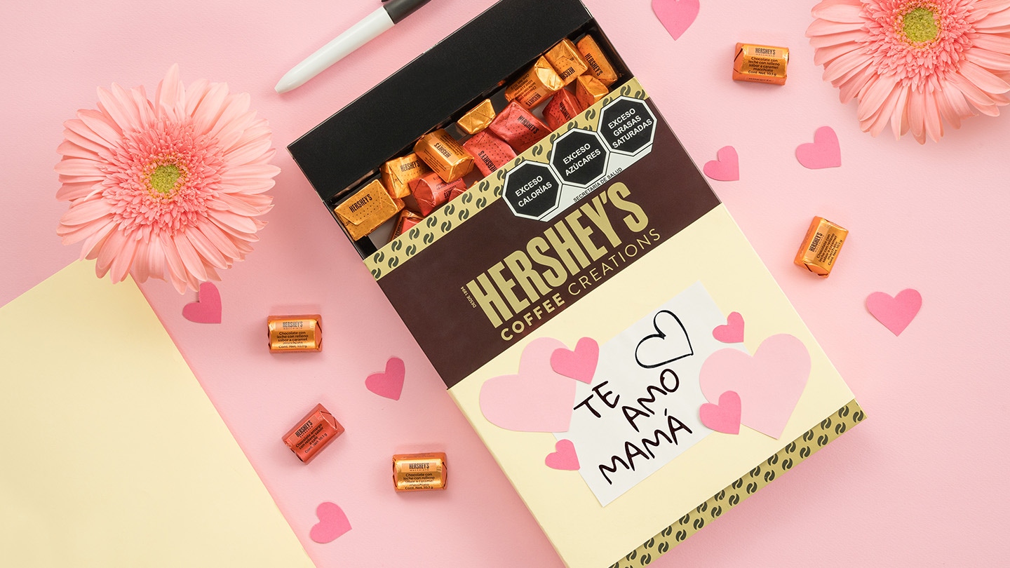 Caja de HERSHEY'S COFFEE CREATIONS  personalizada para mamá