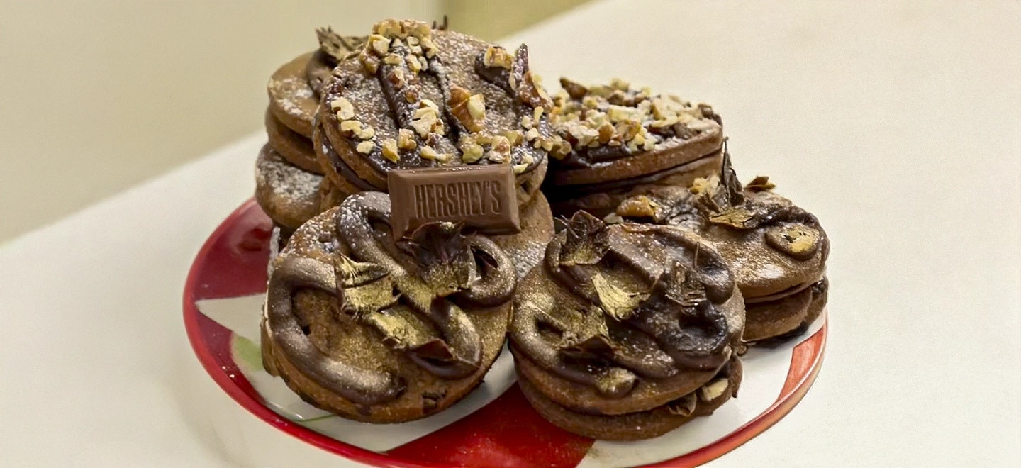 Galletas de chocolate HERSHEY'S y caramelo