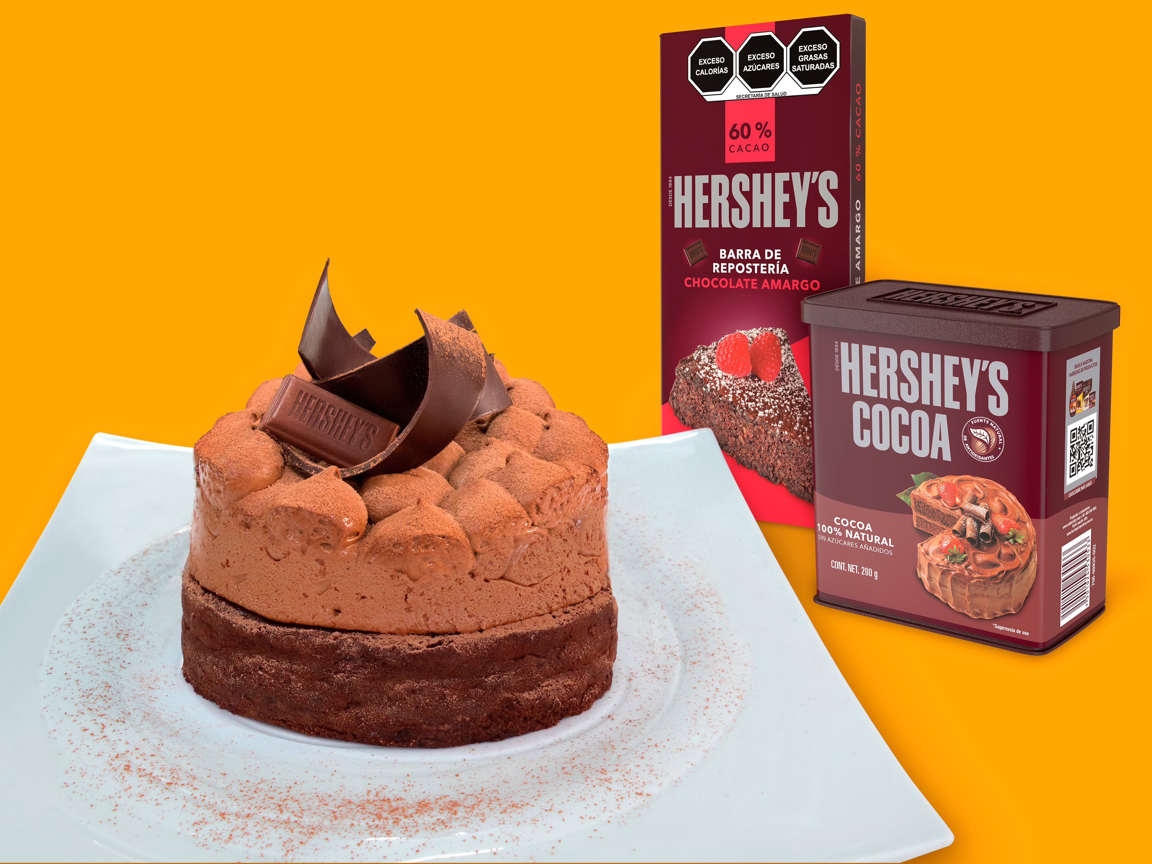 Pastel de chocolate HERSHEY'S sin harina