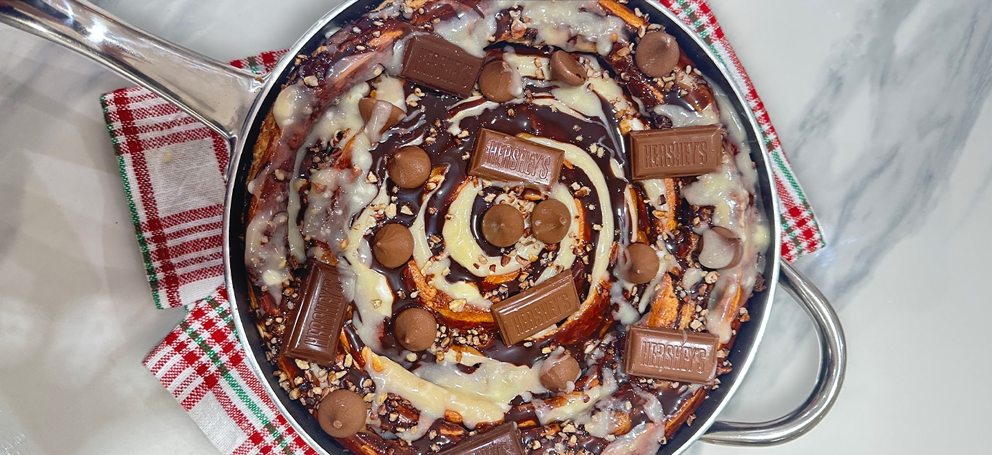 Cinnamon & chocolate jumbo roll